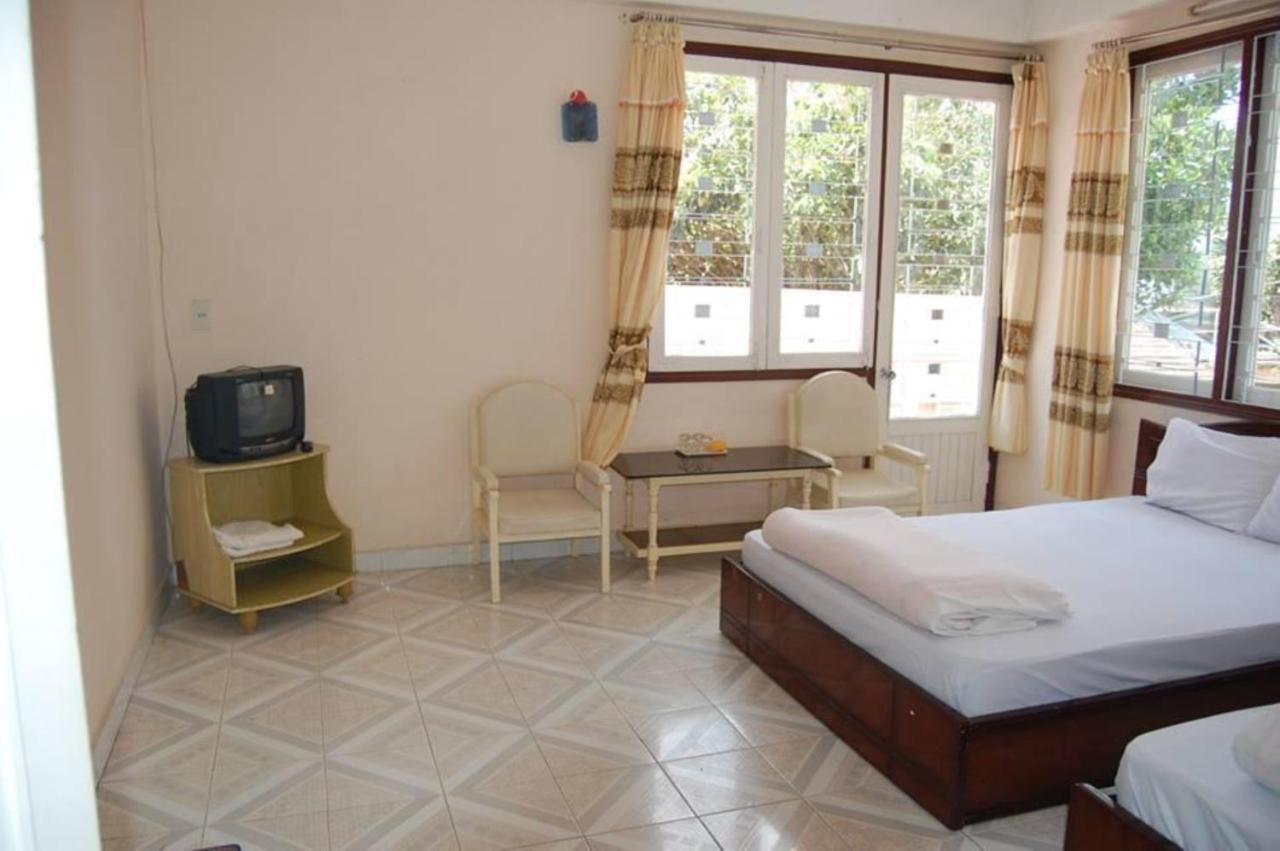 Thuan Lam Hotel Khu Chi Lăng Exterior photo